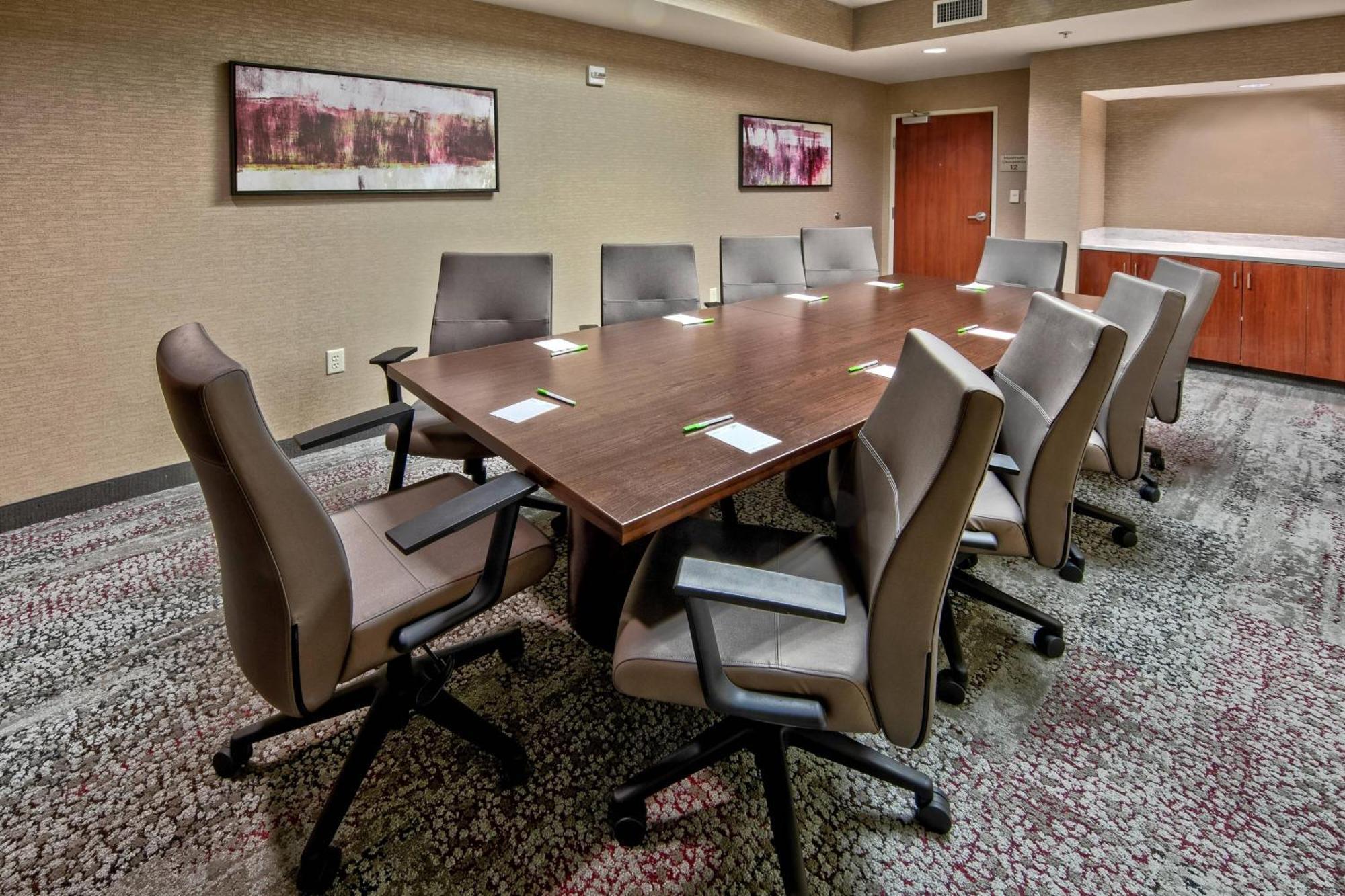 Courtyard By Marriott Troy Hotel Buitenkant foto